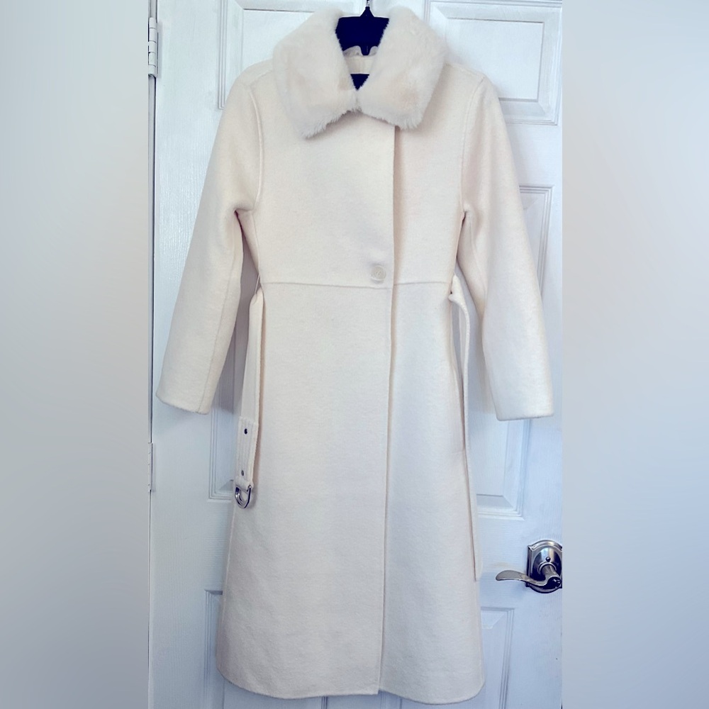 Generova Coat - Picture 3 of 6